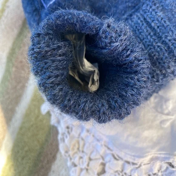 Blue Baby Booties with Heart Design - Picture 5 of 7